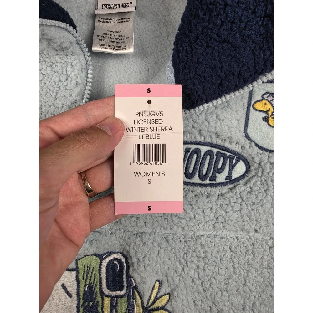 Peanuts Winter Sherpa Pullover Women S Blue Snoopy Hit The Slopes Stay Cool